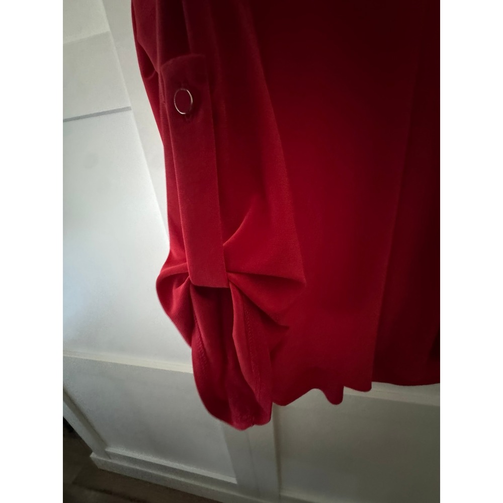 Cato Red Tunic Blouse XL Split V-Neck Roll Tab 3/4 Sleeve Silver Ring Detail Top - Picture 4 of 9